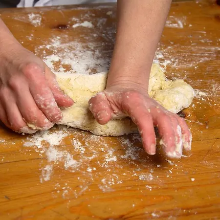 Casa Rural Fuentes De Agata Otel